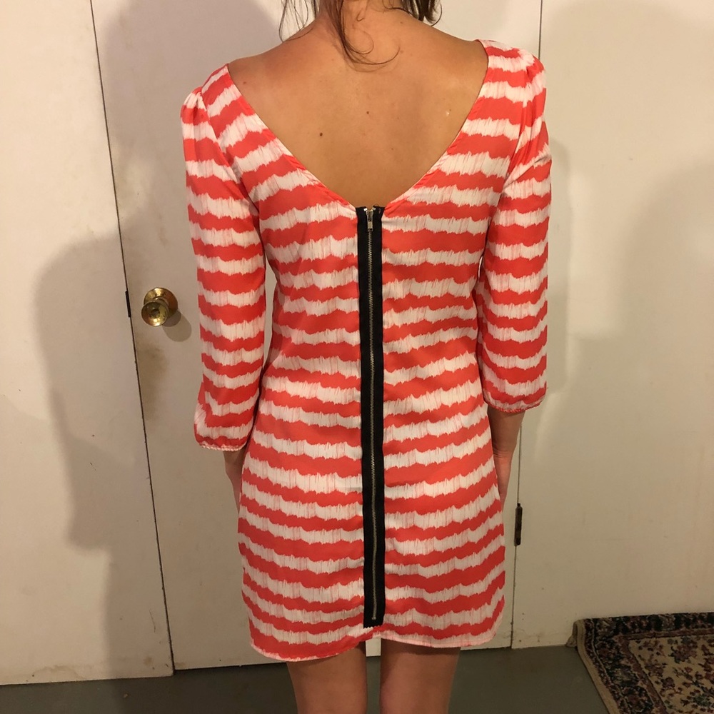 Striped, back zip-up midi dress